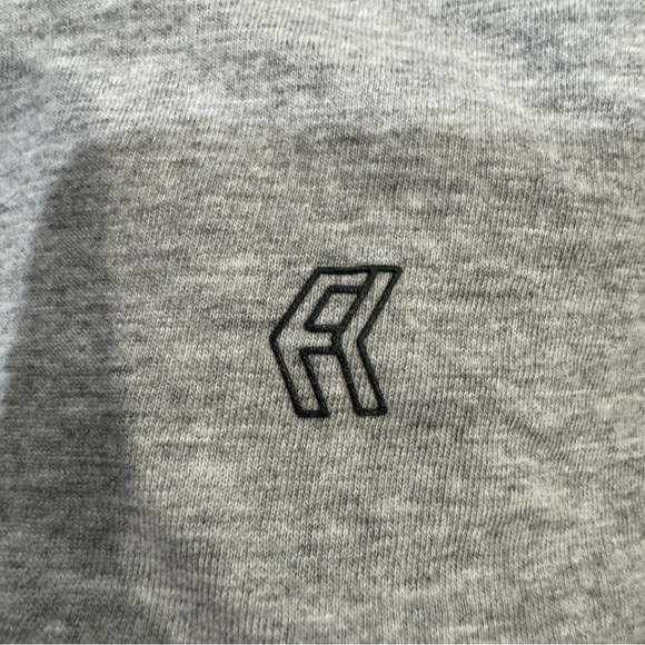 Classic Long Sleeve Raglan Tee - Black & Gray - Picture 3 of 5